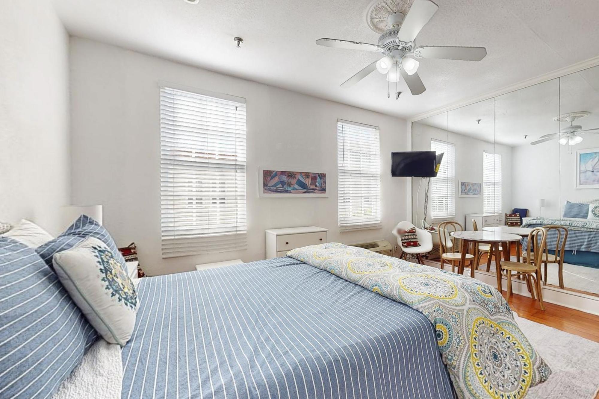 Palm Beach Hotel & Sunrise Cottage Extérieur photo
