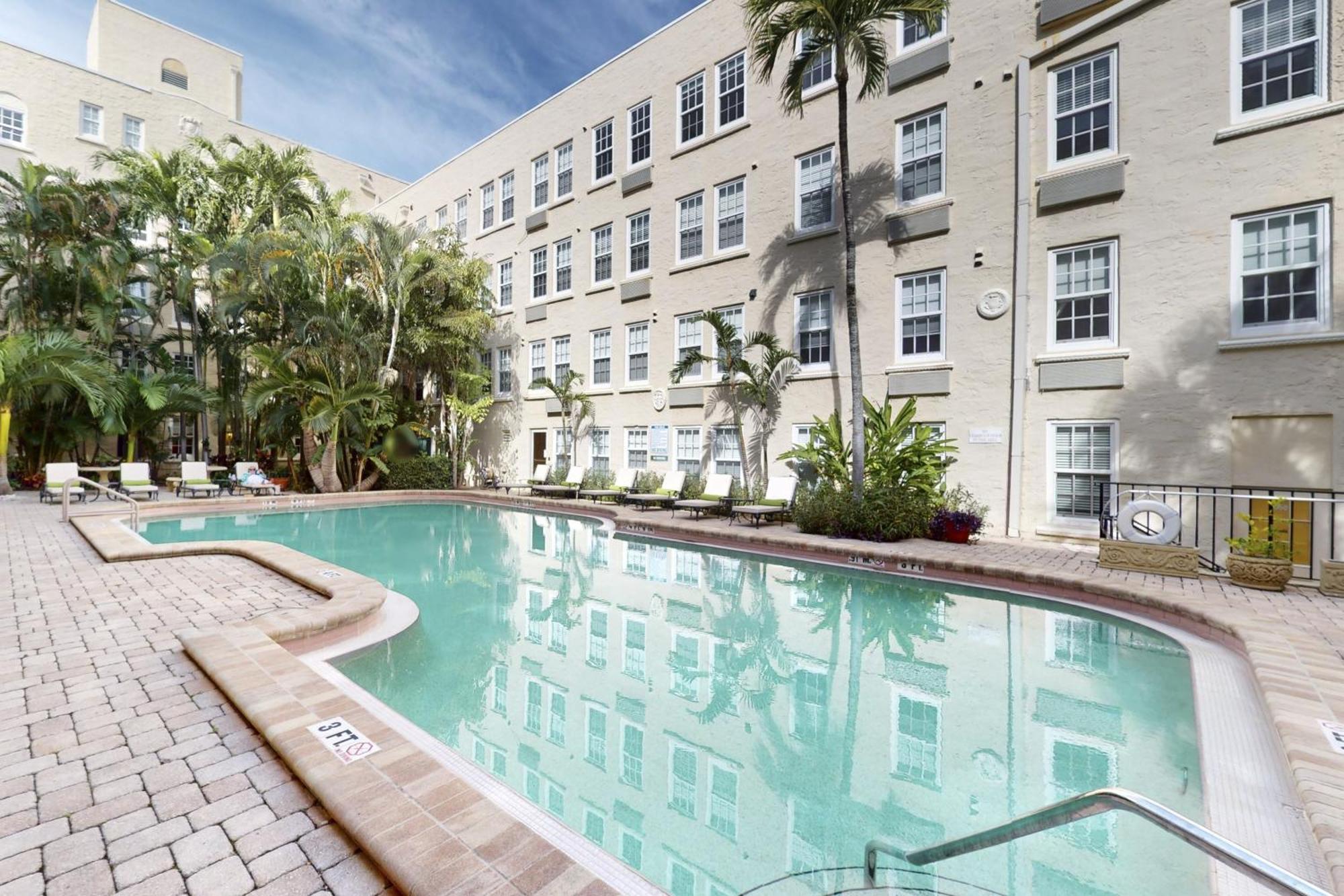 Palm Beach Hotel & Sunrise Cottage Extérieur photo