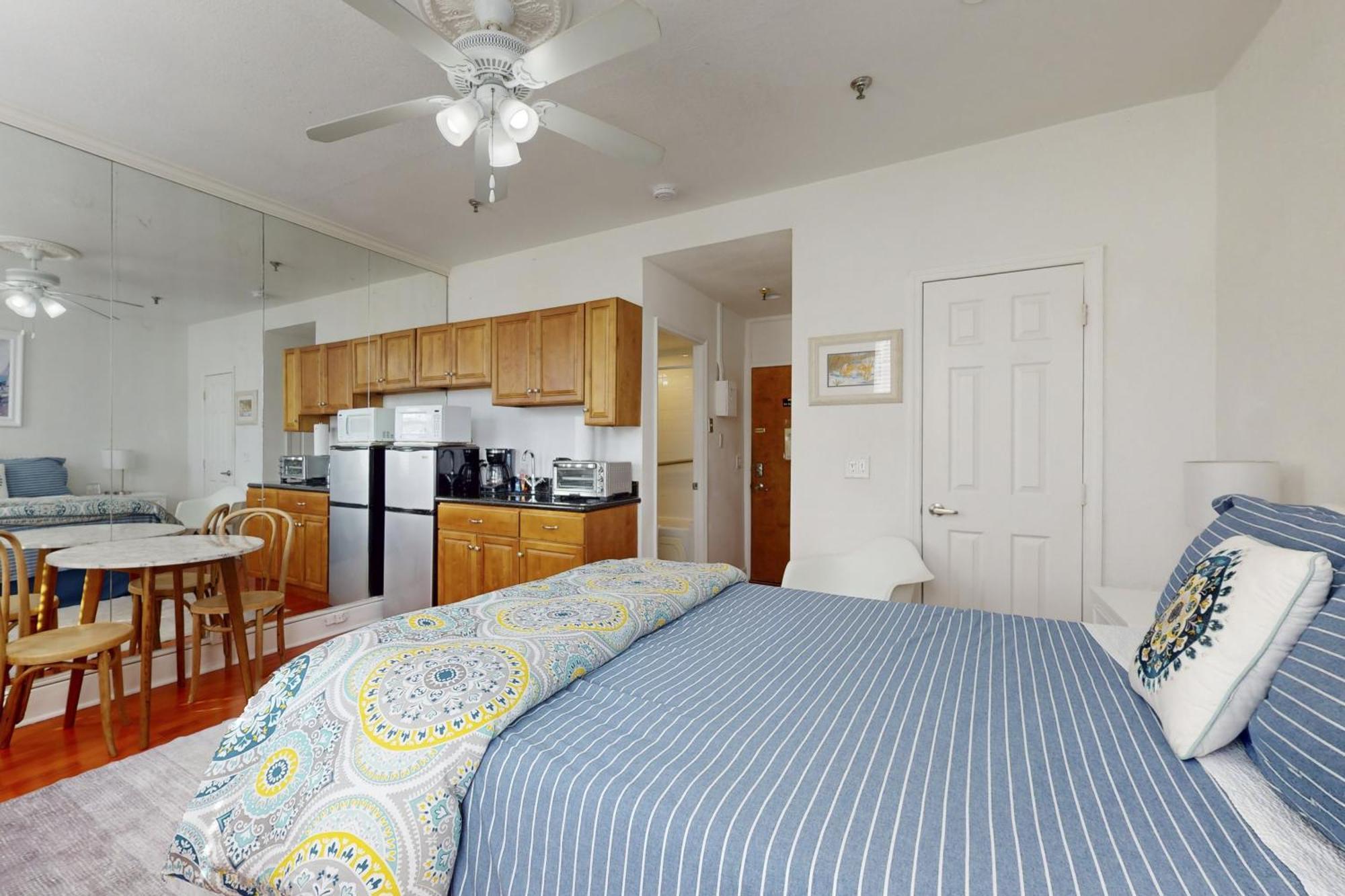Palm Beach Hotel & Sunrise Cottage Extérieur photo
